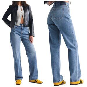 Abercrombie Curve Love 90s Relaxed Jeans High Rise Size 22 NWT